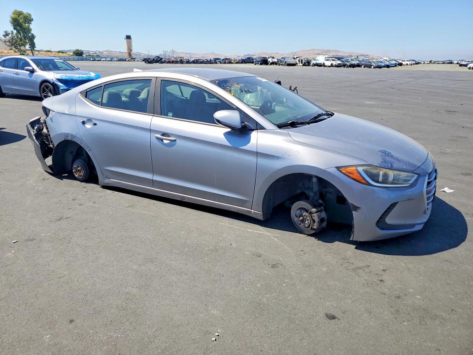 Продаж на аукціоні авто 2017 Hyundai Elantra, vin: 5NPD84LF9HH013037, номер лоту: 58467296