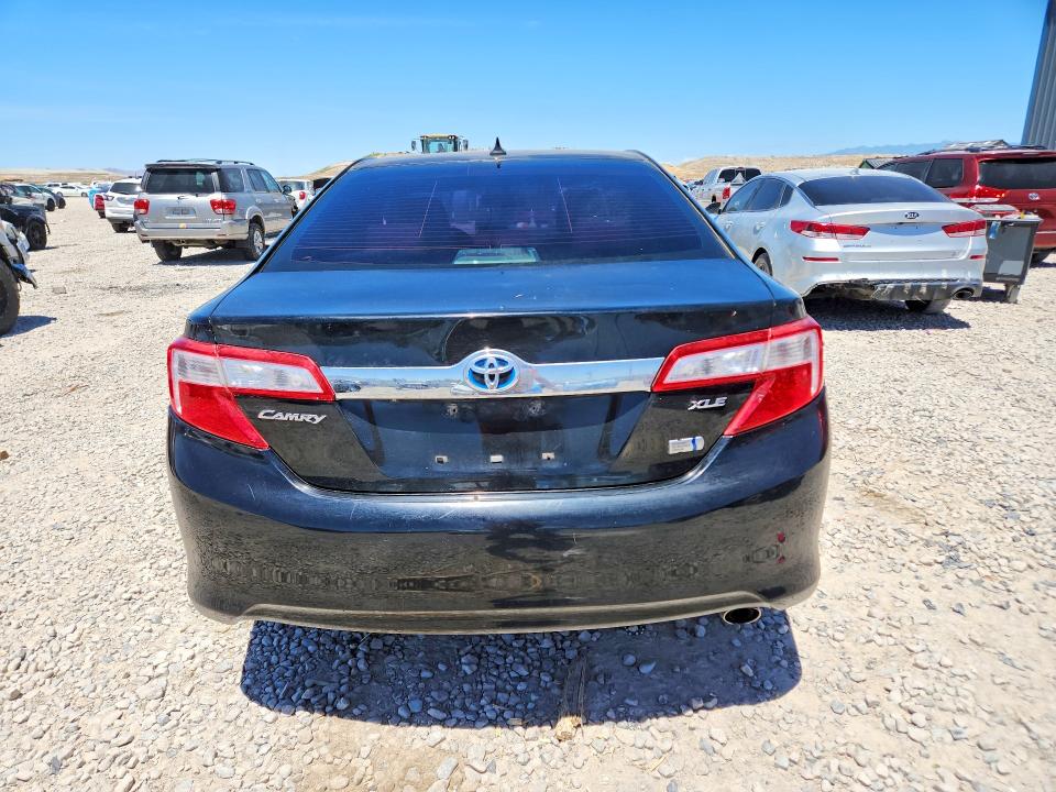 2013 Toyota Camry Hybrid მანქანა იყიდება აუქციონზე, vin: 4T1BD1FK5DU079431, აუქციონის ნომერი: 56813946