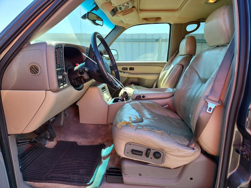 2000 Gmc Yukon Xl მანქანა იყიდება აუქციონზე, vin: 3GKFK16T1YG173078, აუქციონის ნომერი: 55465876