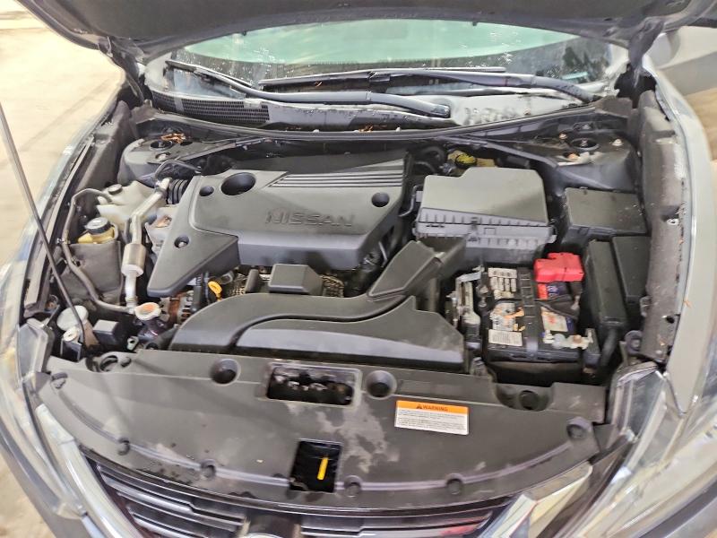 2017 Nissan Altima მანქანა იყიდება აუქციონზე, vin: 1N4AL3AP1HC216397, აუქციონის ნომერი: 56286926