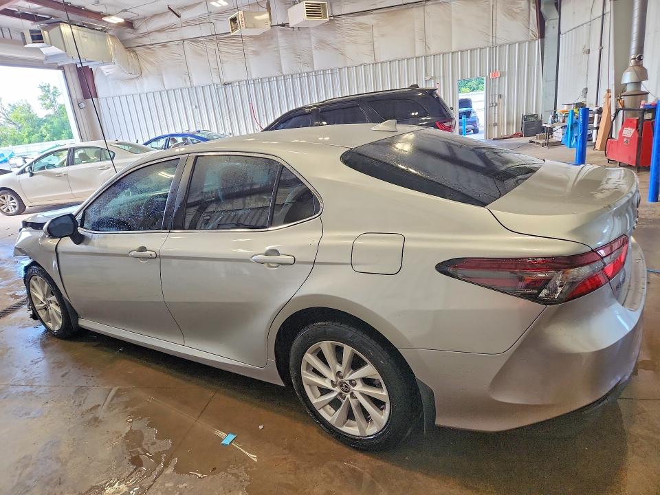 Продажа на аукционе авто 2021 Toyota Camry, vin: 4T1R11AK3MU448639, номер лота: 59134936
