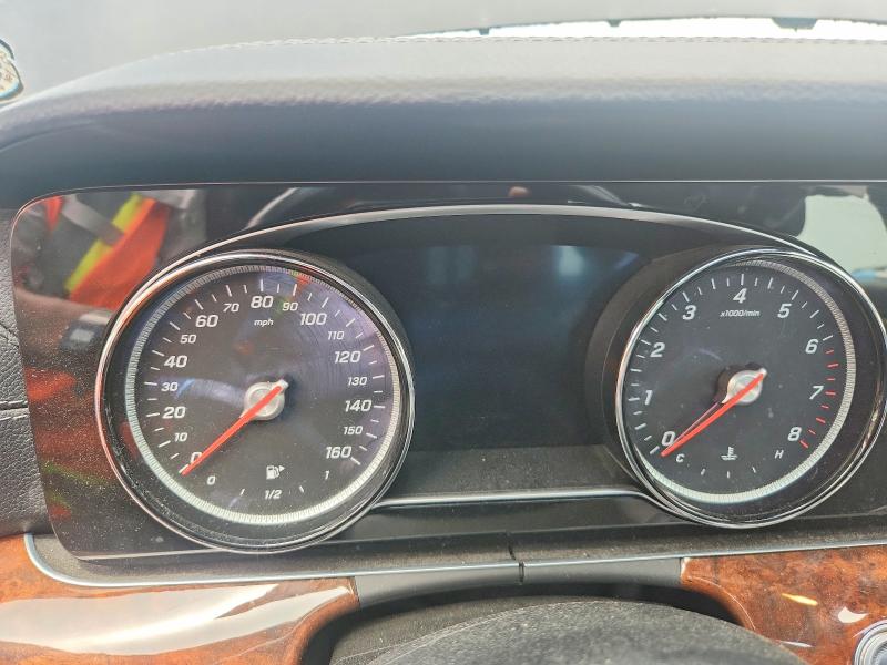 51851496 :رقم المزاد ، WDDZF4JB2JA428425 vin ، 2018 Mercedes-benz E مزاد بيع