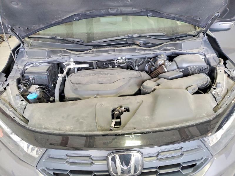 58069416 :رقم المزاد ، 5FNRL6H65SB074058 vin ، 2025 Honda Odyssey مزاد بيع