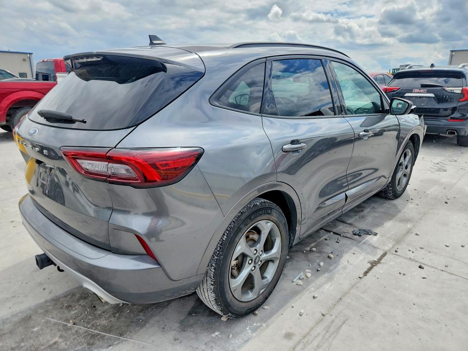 2024 Ford Escape მანქანა იყიდება აუქციონზე, vin: 1FMCU0MNXRUA13069, აუქციონის ნომერი: 57554236