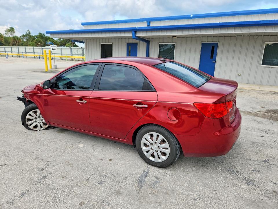 2010 Kia Forte მანქანა იყიდება აუქციონზე, vin: KNAFU4A28A5858677, აუქციონის ნომერი: 57784116