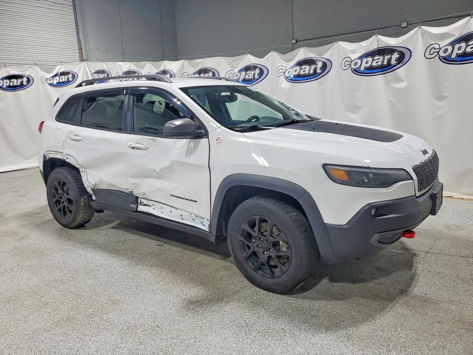 57592316 :رقم المزاد ، 1C4PJMBX0KD426926 vin ، 2019 Jeep Cherokee مزاد بيع