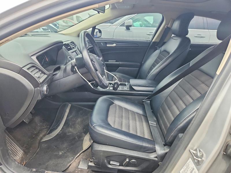 56589216 :رقم المزاد ، 3FA6P0LU2JR219361 vin ، 2018 Ford Fusion مزاد بيع