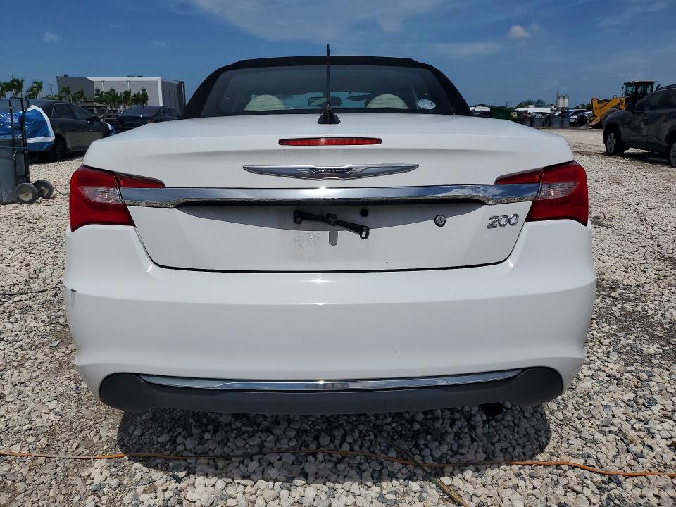 Продаж на аукціоні авто 2013 Chrysler 200, vin: 1C3BCBEB1DN533011, номер лоту: 55713656