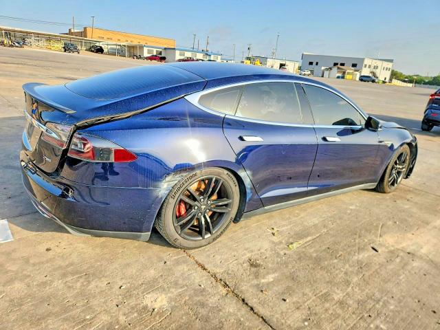 Aukcja sprzedaży 2013 Tesla Model S, vin: 5YJSA1DP2DFP27697, numer aukcji: 55084306