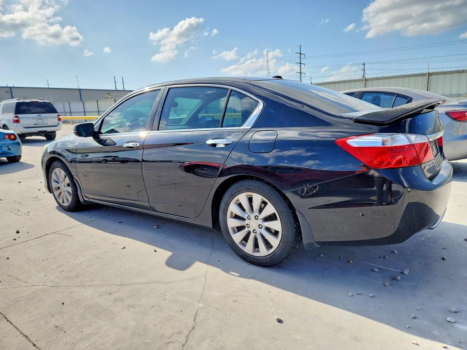 56882976 :رقم المزاد ، 1HGCR2F89EA065010 vin ، 2014 Honda Accord مزاد بيع