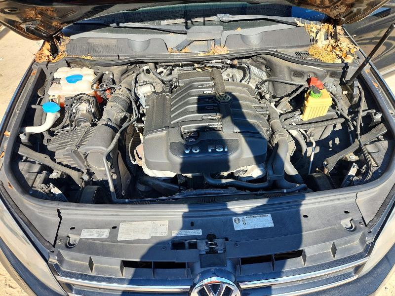 2012 Volkswagen Touareg მანქანა იყიდება აუქციონზე, vin: WVGEF9BP0CD008157, აუქციონის ნომერი: 55697396