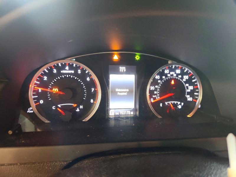 56604706 :رقم المزاد ، 4T1BF1FK0GU153370 vin ، 2016 Toyota Camry مزاد بيع