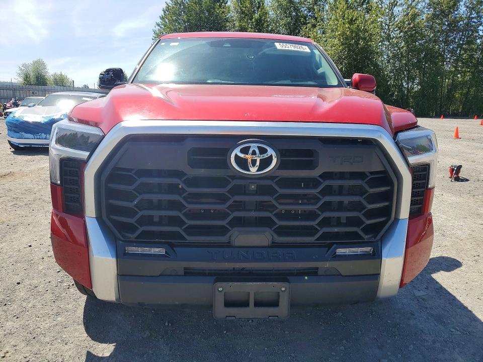 55579026 :رقم المزاد ، 5TFJA5DB0NX026042 vin ، 2022 Toyota Tundra مزاد بيع