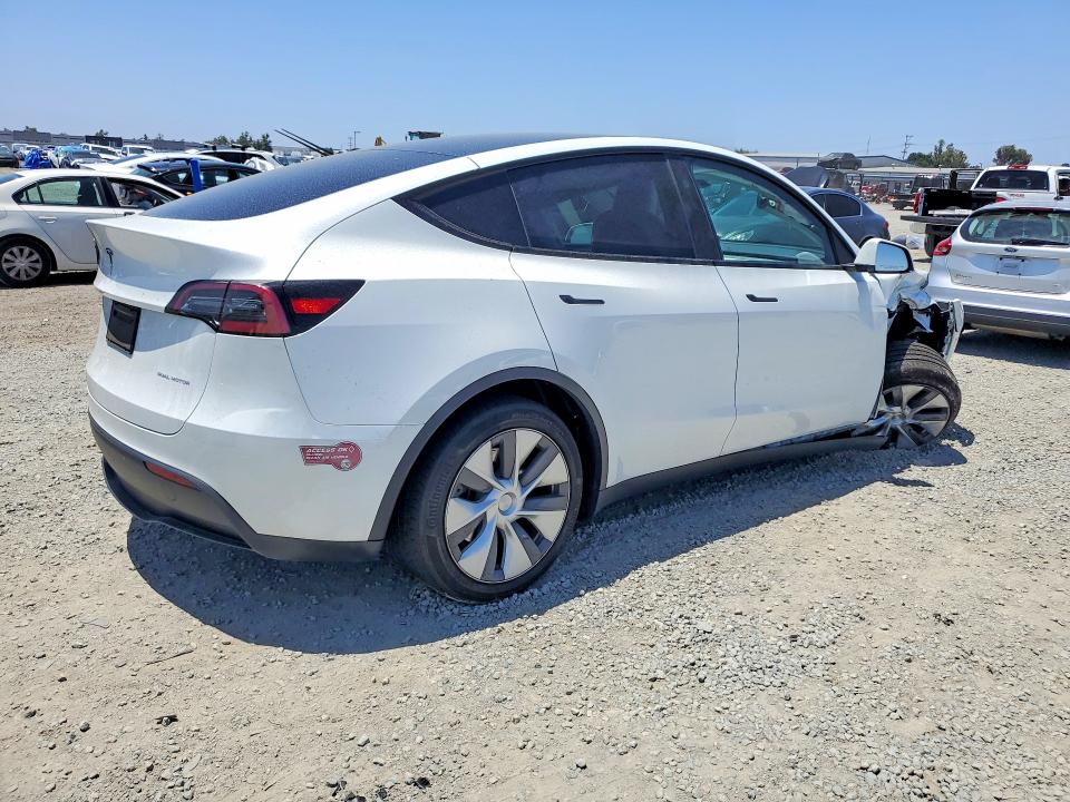 Продажа на аукционе авто 2023 Tesla Model Y, vin: 7SAYGDEE0PF853815, номер лота: 55801536