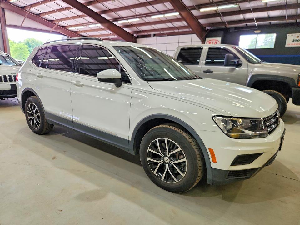 Продажа на аукционе авто 2021 Volkswagen Tiguan, vin: 3VV3B7AX6MM066102, номер лота: 56393156