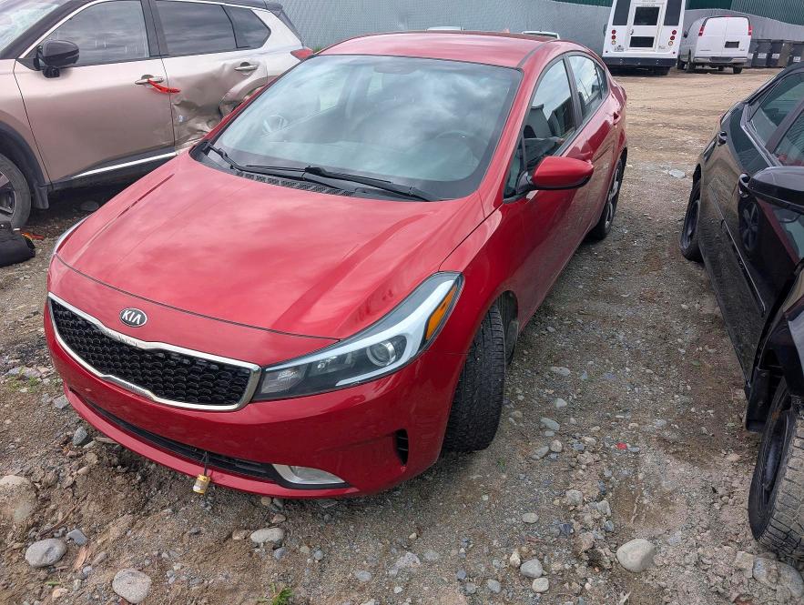 57307466 :رقم المزاد ، 3KPFL4A77JE207367 vin ، 2018 Kia Forte مزاد بيع