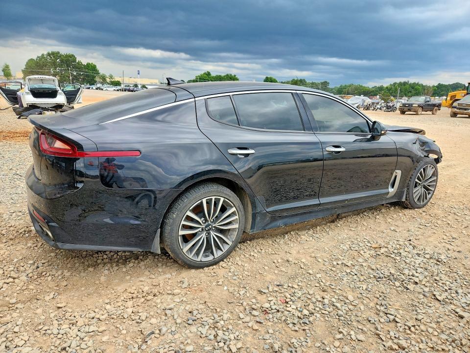 Продажа на аукционе авто 2019 Kia Stinger, vin: KNAE15LA1K6053159, номер лота: 57193356