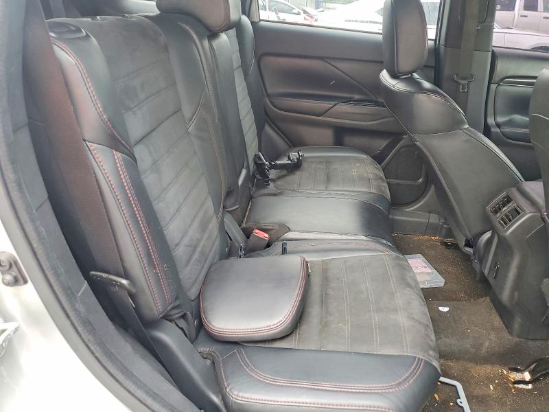 Продаж на аукціоні авто 2020 Mitsubishi Outlander, vin: JA4AD3A35LZ006857, номер лоту: 55996396