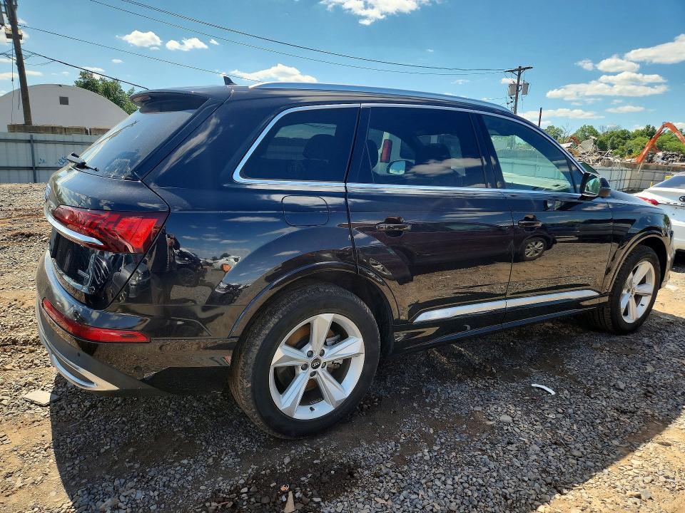57944706 :رقم المزاد ، WA1AJAF7XMD026545 vin ، 2021 Audi Q7 مزاد بيع