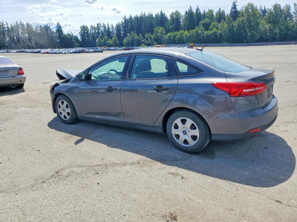 Продажа на аукционе авто 2017 Ford Focus, vin: 1FADP3E27HL325558, номер лота: 58717396