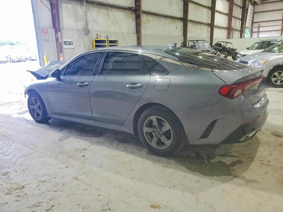 57172566 :رقم المزاد ، 5XXG14J26MG028005 vin ، 2021 Kia K5 مزاد بيع