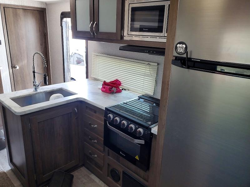 Продаж на аукціоні авто 2021 Forest River Della Terra Trailer, vin: 5ZT2DESBXM9006557, номер лоту: 85790635