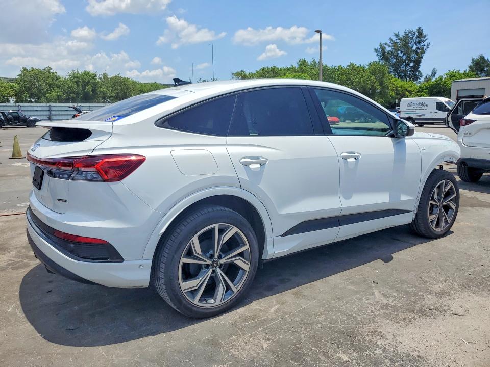 2023 Audi Q4 E-tron მანქანა იყიდება აუქციონზე, vin: WA132BFZ5PP066824, აუქციონის ნომერი: 56676916