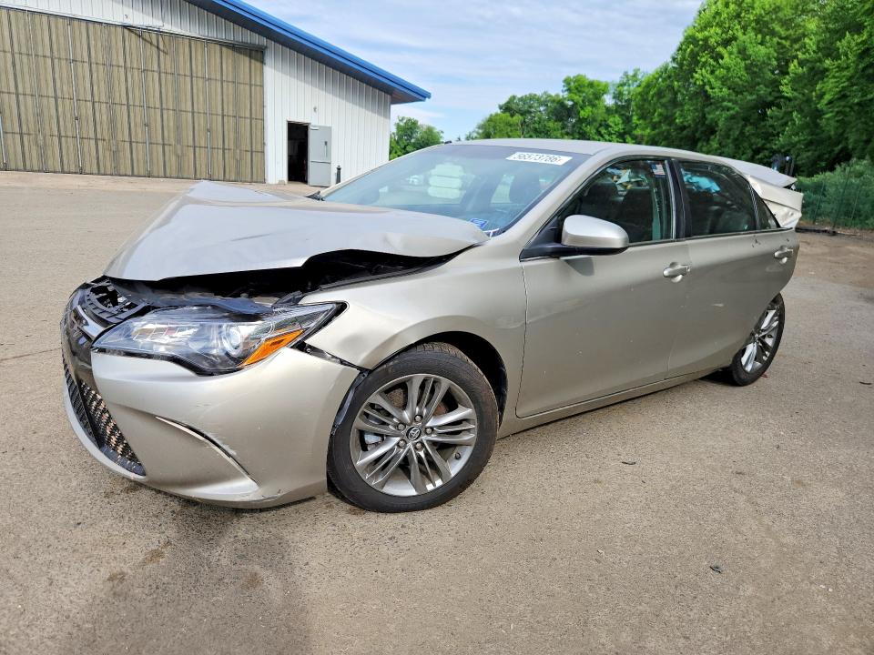 56573786 :رقم المزاد ، 4T1BF1FK9GU262409 vin ، 2016 Toyota Camry مزاد بيع