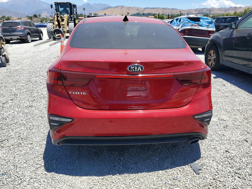 56679616 :رقم المزاد ، 3KPF24AD1LE207246 vin ، 2020 Kia Forte مزاد بيع
