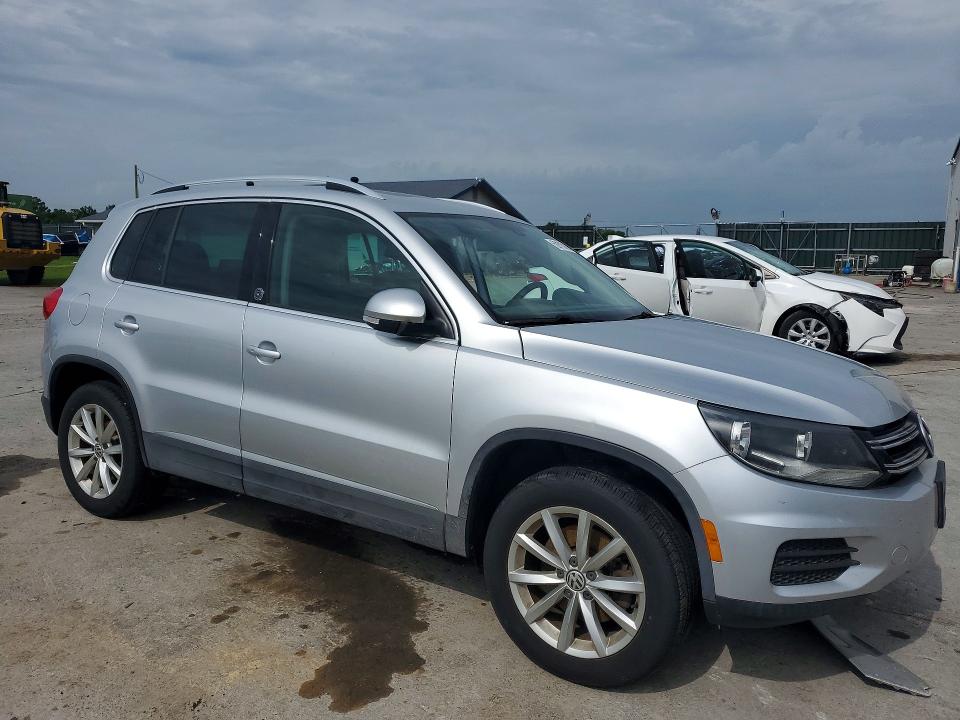 Aukcja sprzedaży 2017 Volkswagen Tiguan, vin: WVGRV7AX2HK002454, numer aukcji: 59105996