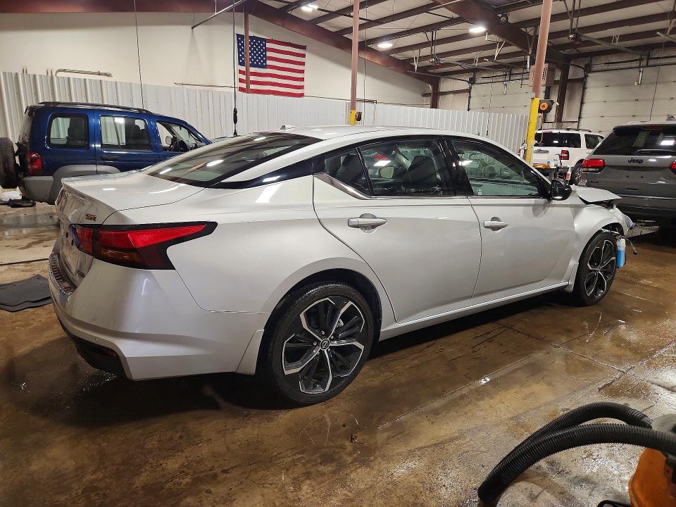 2023 Nissan Altima მანქანა იყიდება აუქციონზე, vin: 1N4BL4CW2PN361207, აუქციონის ნომერი: 58935456