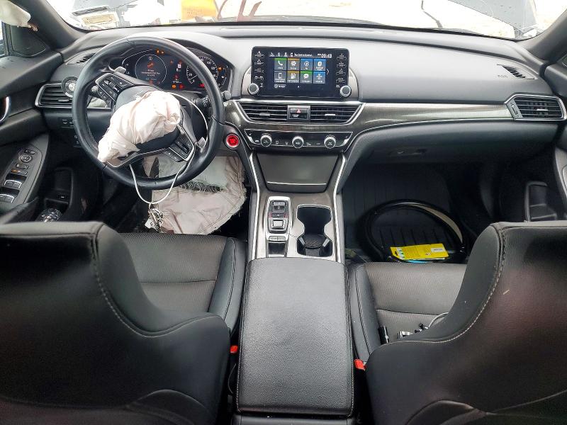 57624646 :رقم المزاد ، 1HGCV2F3XNA014678 vin ، 2022 Honda Accord مزاد بيع