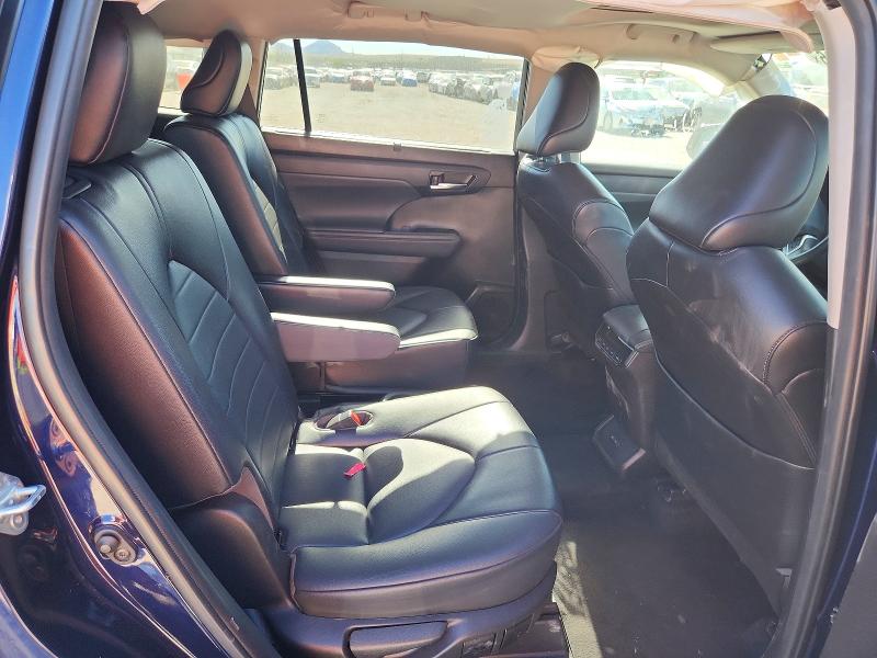 Продаж на аукціоні авто 2022 Toyota Highlander, vin: 5TDGZRAH6NS117132, номер лоту: 57119566