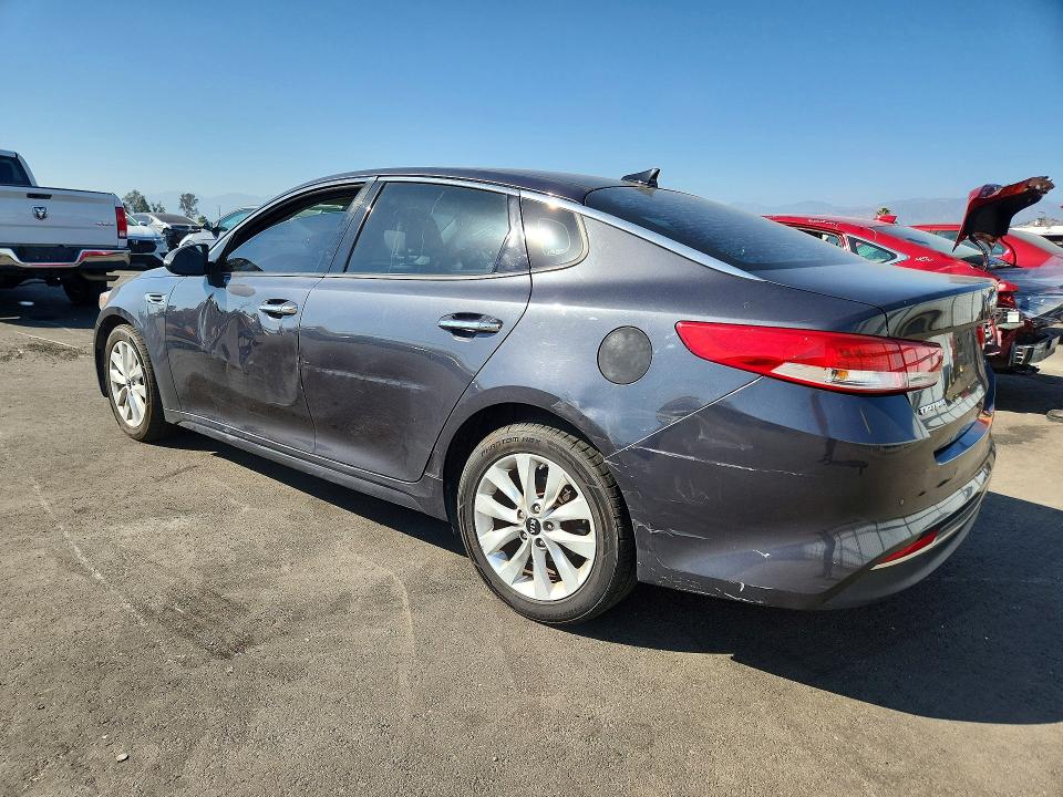 2017 Kia Optima მანქანა იყიდება აუქციონზე, vin: 5XXGU4L38HG135107, აუქციონის ნომერი: 54669506