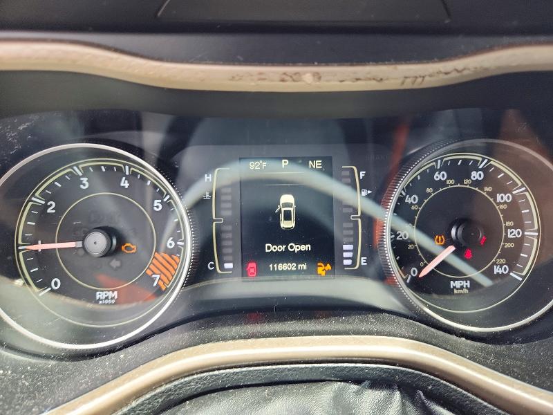 57925246 :رقم المزاد ، 1C4PJLCB2EW139402 vin ، 2014 Jeep Cherokee مزاد بيع