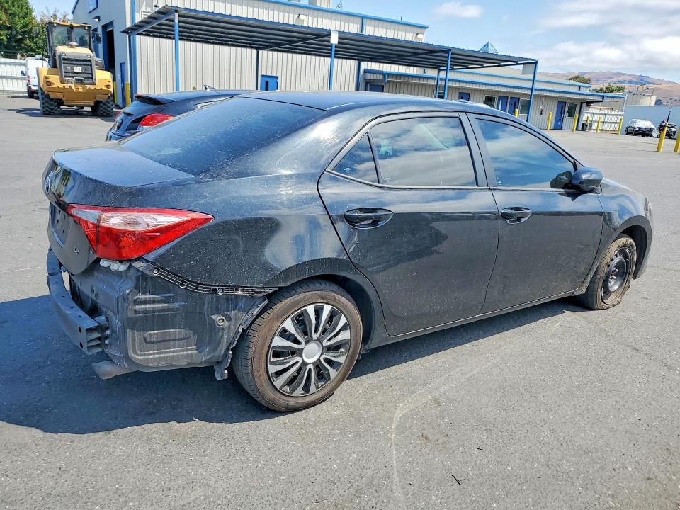 Продаж на аукціоні авто 2018 Toyota Corolla, vin: 2T1BURHE1JC974319, номер лоту: 57786616
