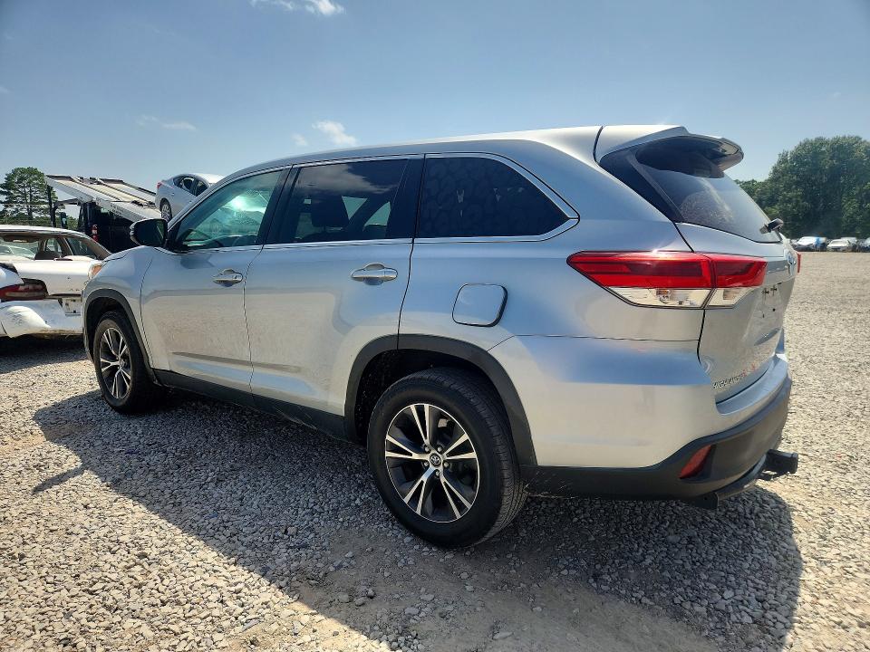 59032096 :رقم المزاد ، 5TDZZRFH7KS297864 vin ، 2019 Toyota Highlander مزاد بيع
