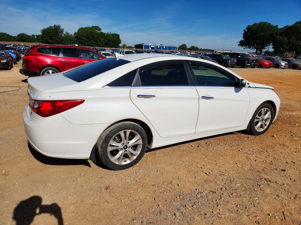 55634826 :رقم المزاد ، 5NPEC4AC2BH121731 vin ، 2011 Hyundai Sonata مزاد بيع