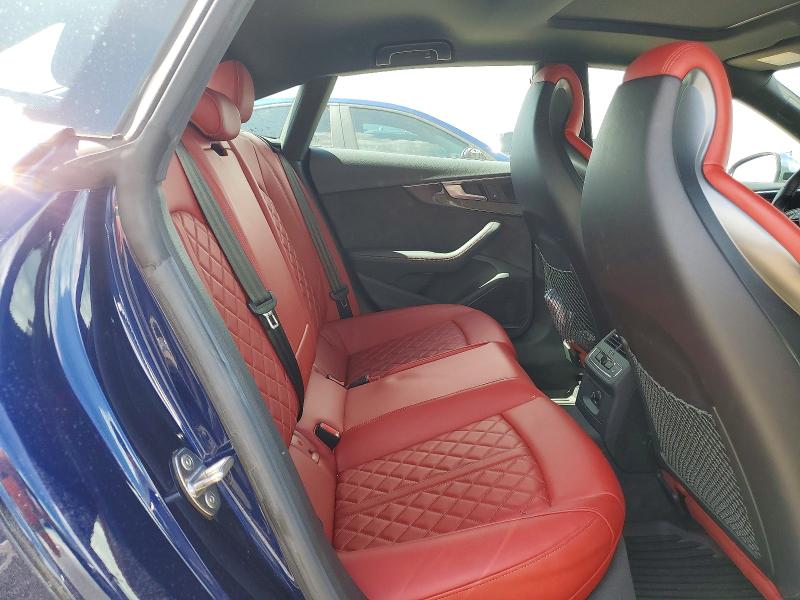 56835856 :رقم المزاد ، WAUC4CF51JA127371 vin ، 2018 Audi S5 مزاد بيع