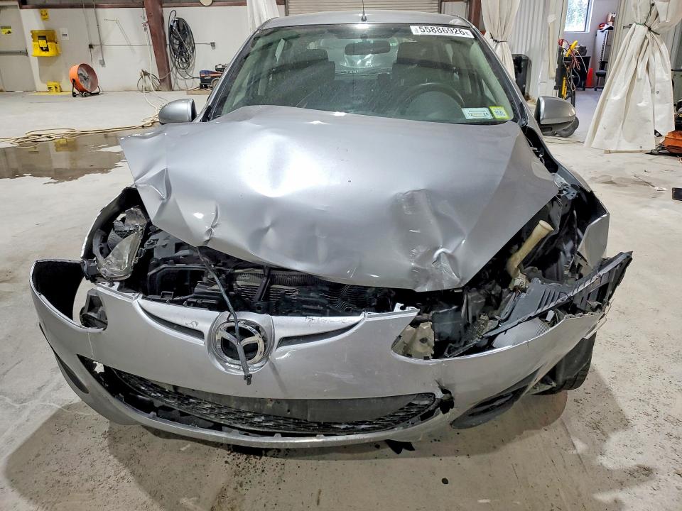 2013 Mazda Mazda2 მანქანა იყიდება აუქციონზე, vin: JM1DE1KY4D0167575, აუქციონის ნომერი: 55886926