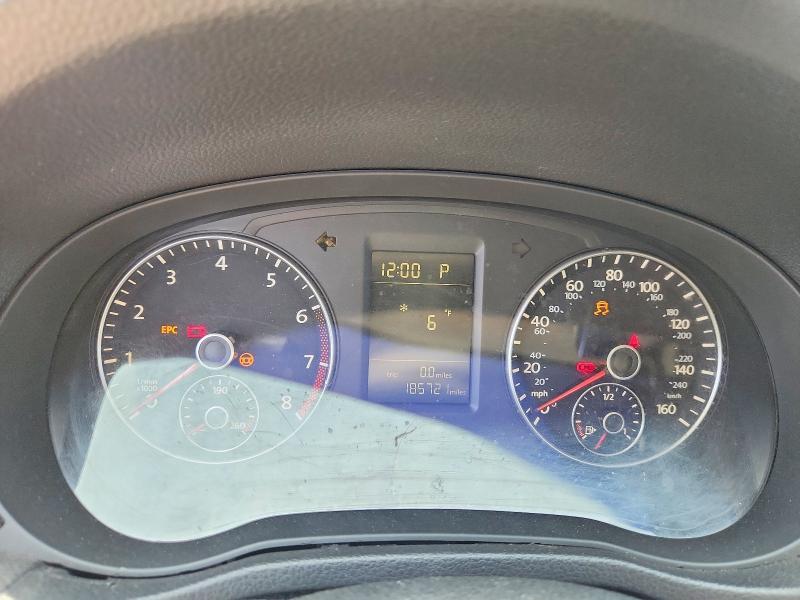 56049436 :رقم المزاد ، 1VWAT7A31FC045532 vin ، 2015 Volkswagen Passat مزاد بيع