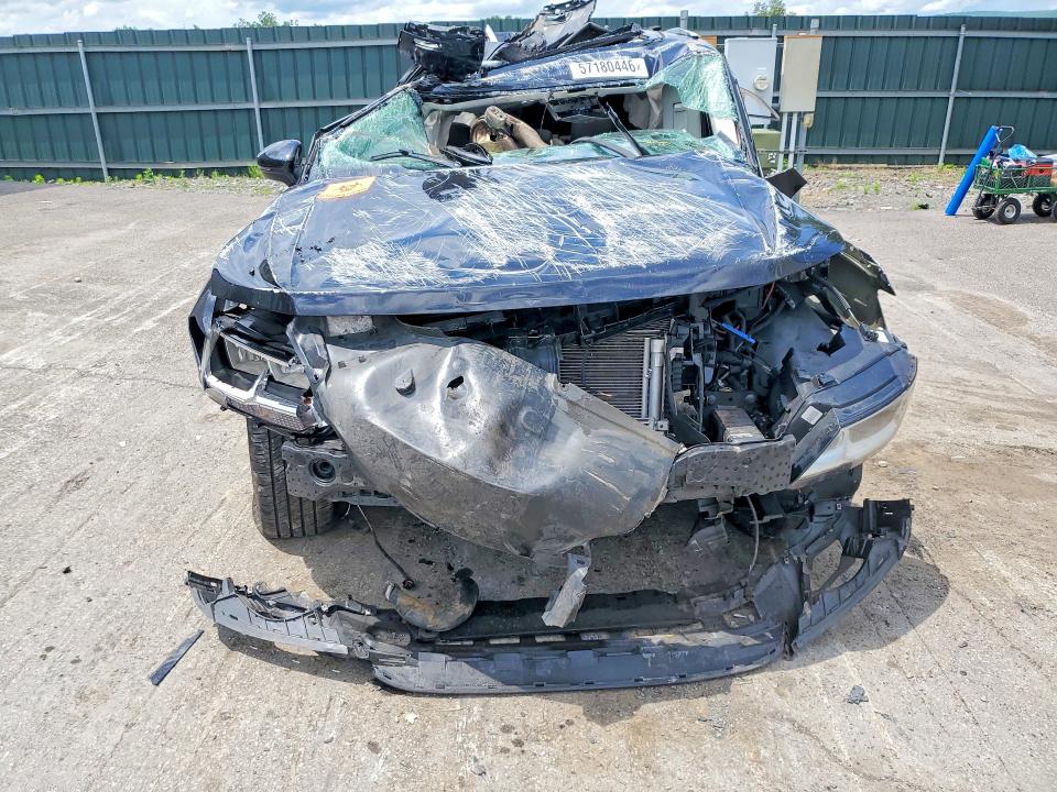 57180446 :رقم المزاد ، 3VV2B7AX5JM103129 vin ، 2018 Volkswagen Tiguan مزاد بيع