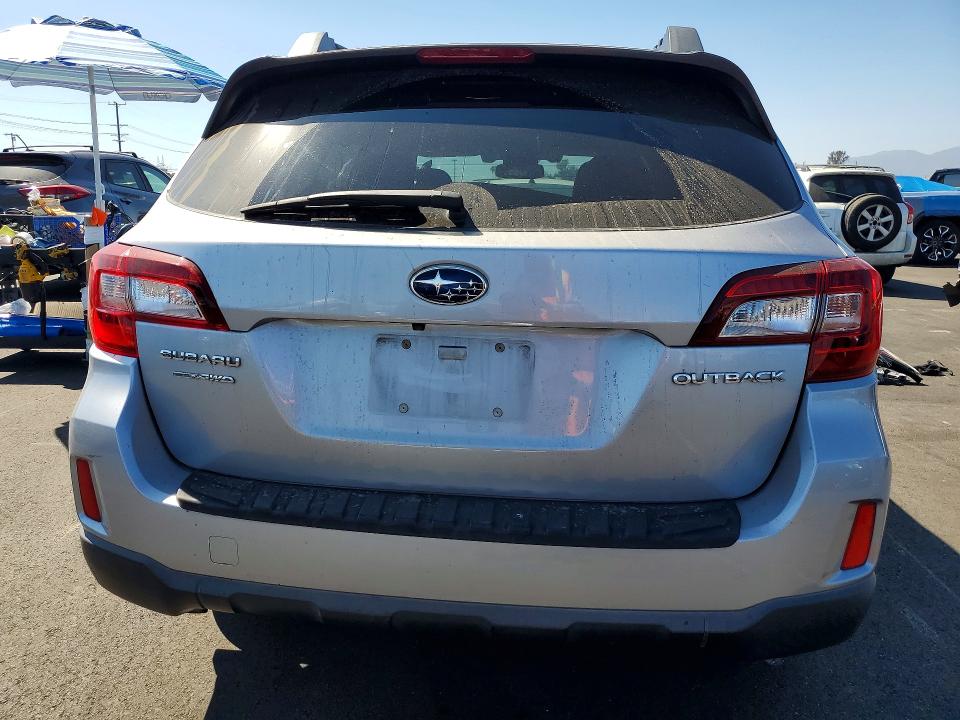 2015 Subaru Outback მანქანა იყიდება აუქციონზე, vin: 4S4BSBNC4F3245825, აუქციონის ნომერი: 58849316