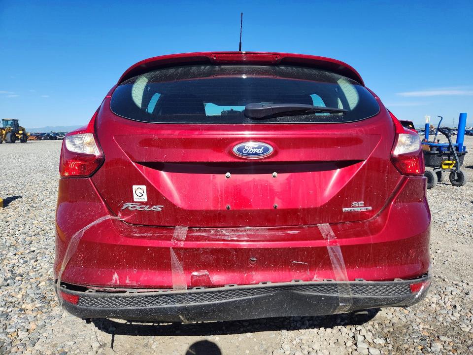 56145386 :رقم المزاد ، 1FADP3K21EL452502 vin ، 2014 Ford Focus مزاد بيع