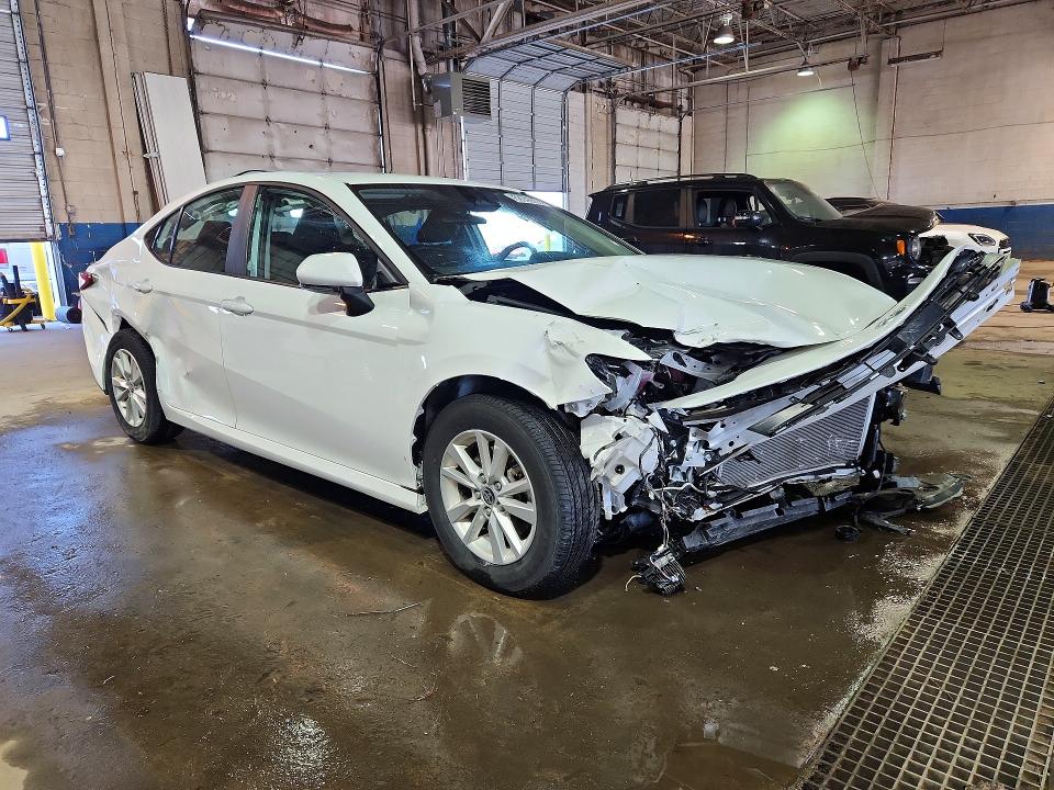 56355506 :رقم المزاد ، 4T1DAACK4SU129366 vin ، 2025 Toyota Camry مزاد بيع