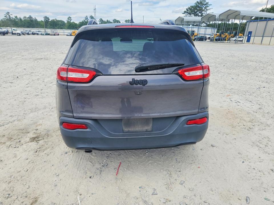 58327076 :رقم المزاد ، 1C4PJLCB4JD620516 vin ، 2018 Jeep Cherokee مزاد بيع