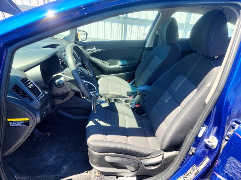 2018 Kia Forte მანქანა იყიდება აუქციონზე, vin: 3KPFL4A70JE262615, აუქციონის ნომერი: 55860676