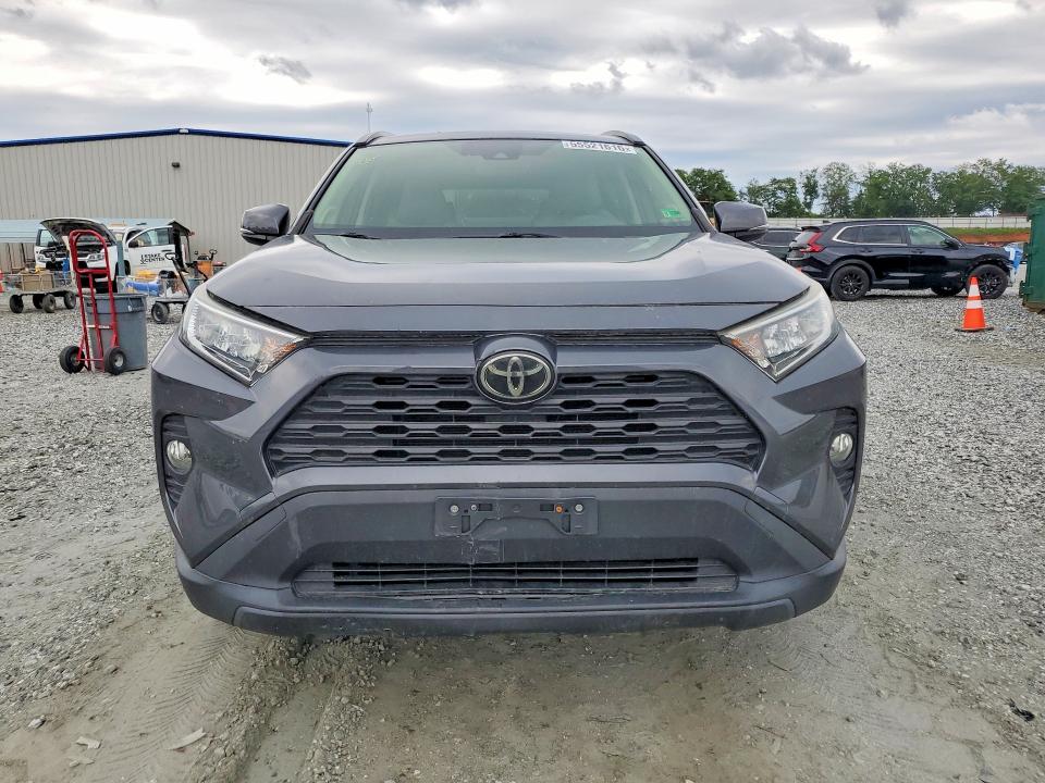 55521616 :رقم المزاد ، JTMA1RFV2KD017130 vin ، 2019 Toyota Rav4 مزاد بيع