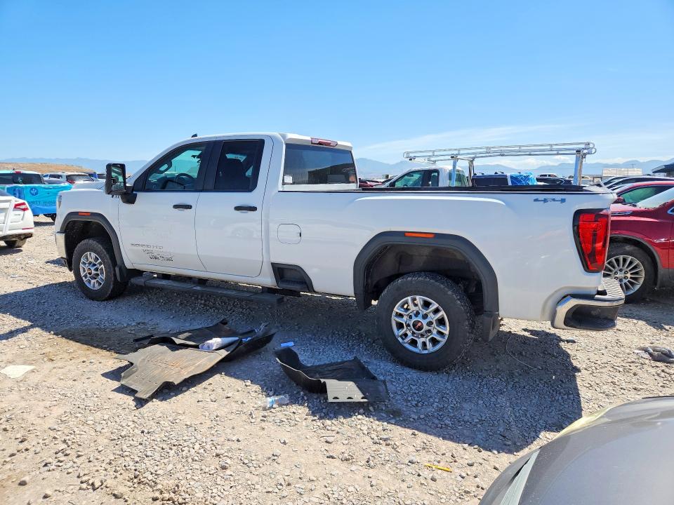 55632936 :رقم المزاد ، 1GT29LE79MF189465 vin ، 2021 Gmc Sierra مزاد بيع