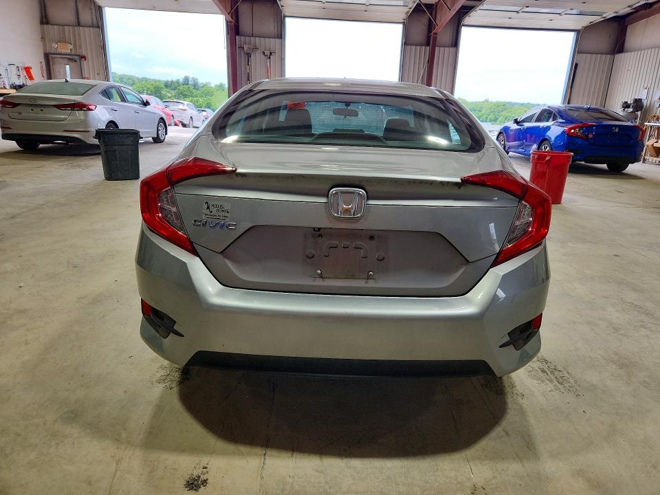 Aukcja sprzedaży 2017 Honda Civic, vin: 2HGFC2F54HH551704, numer aukcji: 57876396